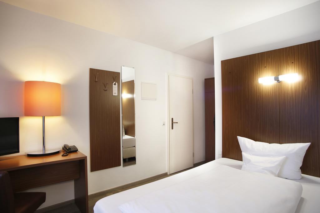 Springbach-Muehle Belzig Hotell Exteriör bild